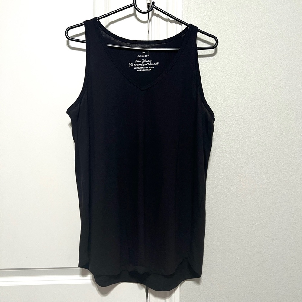Torrid Classic Fit Women's Black Sleeveless Tank Top